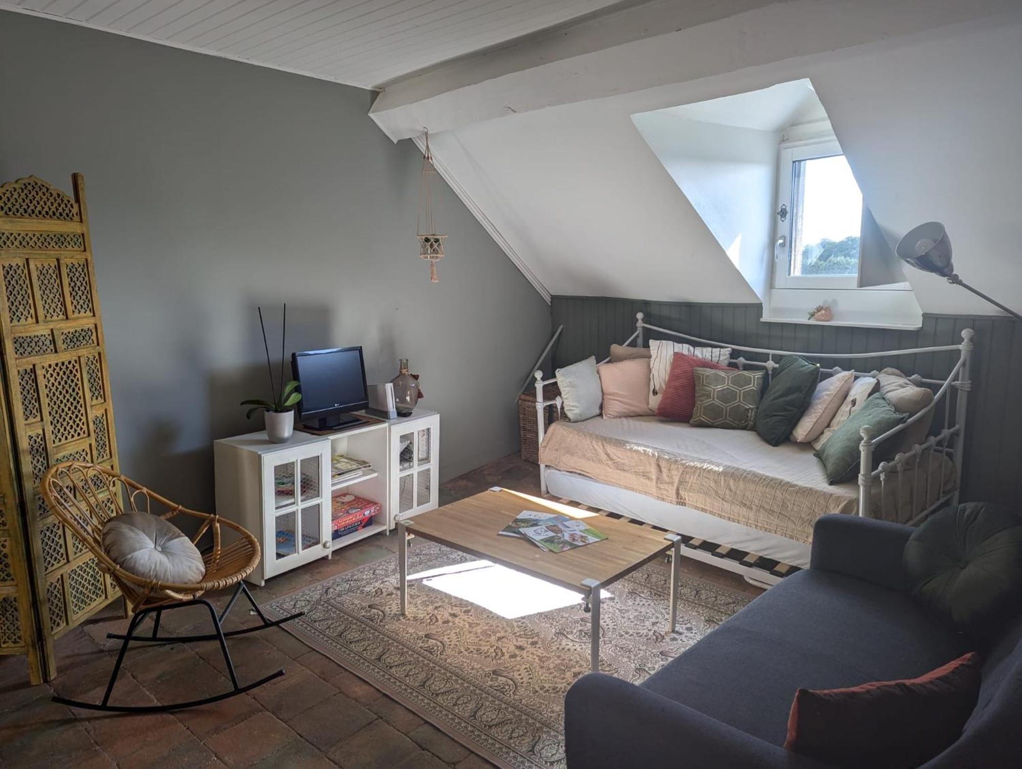 Appartement Des Hirondelles , Au Pied Du Chateau 希农 外观 照片